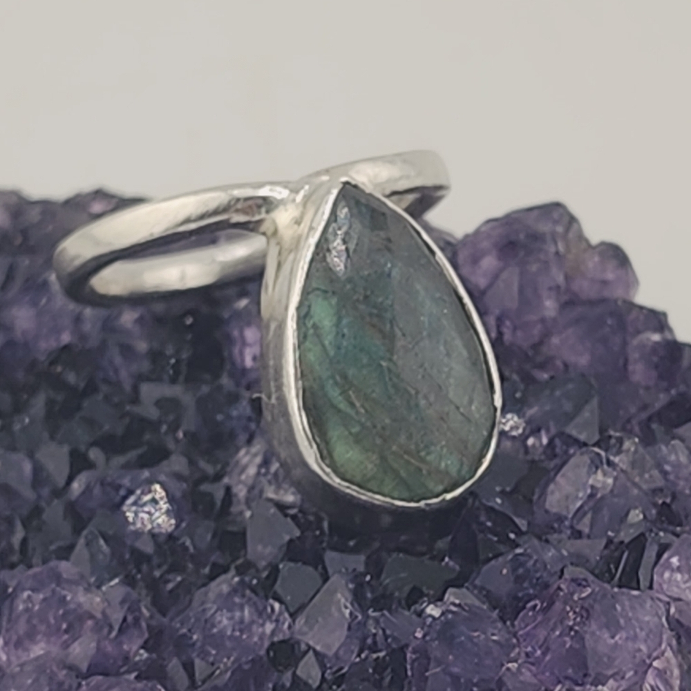 LABRADORITE TEAR DROP STONE ROSE-CUT HANDMADE STERLING SILVER RING SIZE 9